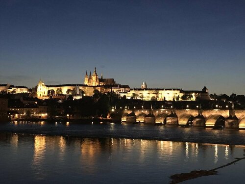B&B Home, Prenota Bed & breakfast Hotel a Praga 4 con parcheggio, Parcheggio