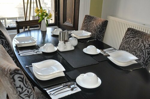 The Bank Guest House, Book Pension Hoteller i Scotland med parkering, Parkering