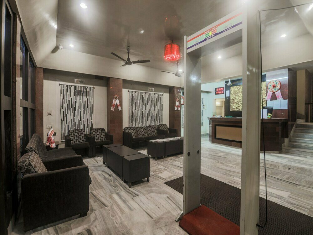 OYO 14995 Hotel Starline Paltan Bazar