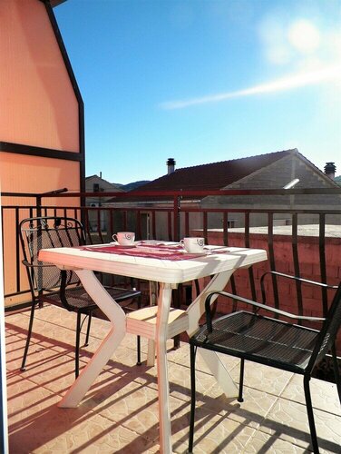 Rooms Senija, Reserva ahora Hotel Hoteles en Croatian Islands con aparcamiento, Aparcamiento