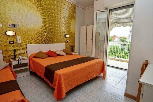 Residence Carla, Забронировать Отель Отели Каттолики 3 звезды, 3*