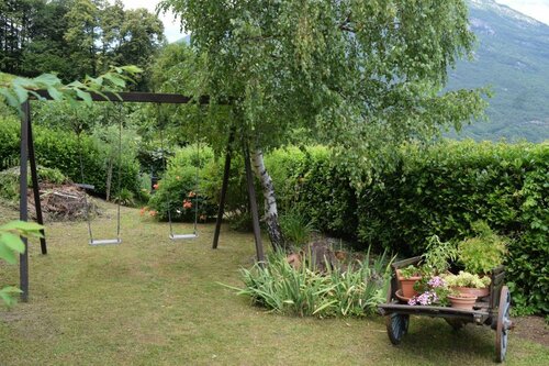 B&B Villa Moro - Family House, Prenota Villa Hotel in centro a Domodossola, hotel in centro a Domodossola