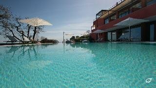 Buonamico Wine Resort, Забронировать Курортный отель Отели в центре Монтекарло, в центре, Завтраки