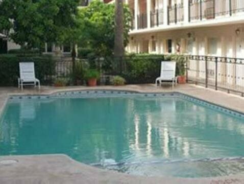 Hotel El Camino Inn & Suites, Prenota Hotel Hotel 3 stelle a Tamaulipas, 3*