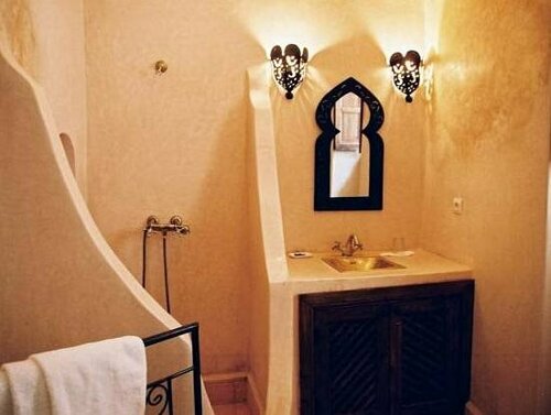 Riad Elixir, Rezervați Hotel Hoteluri în Marrakech-Tensift-Haouz cu parcare, Parcare