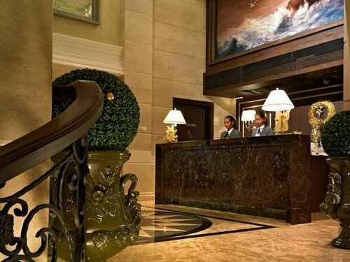 Gulliver's Tavern Hotel