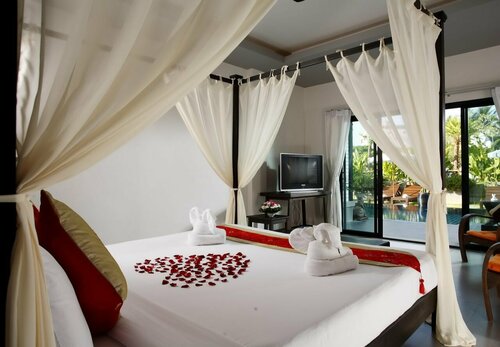Phu Ke Ta The Hip Serviced Apartment And Hotel, Забронировать Апартаменты/квартира Отели острова Пхукета с бассейном, Бассейн