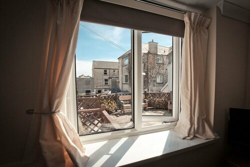 The Coach House Hotel, Забронировать Отель Отели в центре Пембрук, в центре