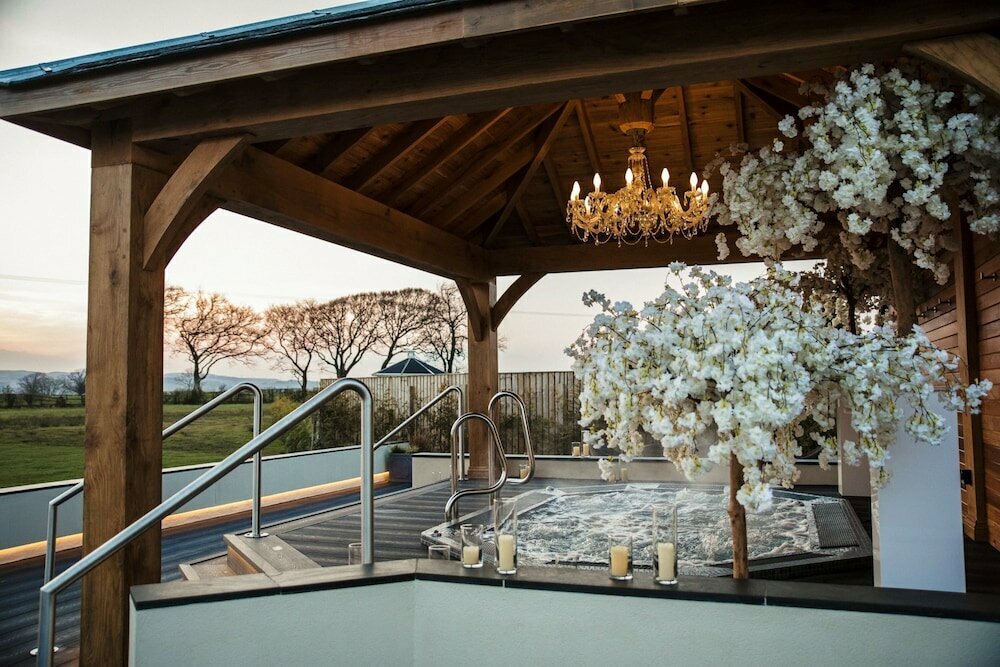 Bowfield Hotel & Country Club