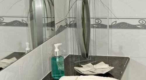 The Long Range, Book Hotel 4-stjernede hoteller i Merseyside, 4*