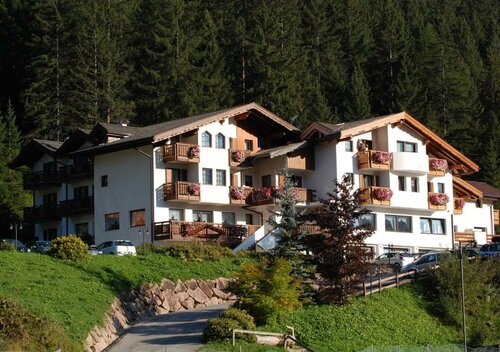 Hotel Terme Antico Bagno, Забронировать Отель Поцца-ди-Фасса Долина Валь-ди-Фасса