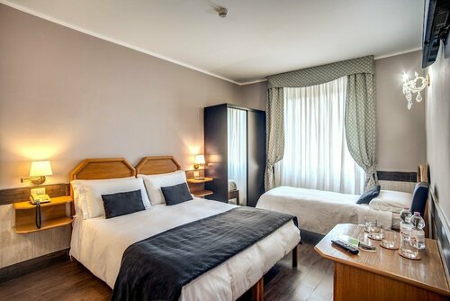 Hotel San Valentino, Забронировать Отель Отели Vaticano Prati 3 звезды, рядом с Сикстинская капелла, 3*