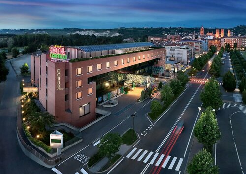 Hotel Ristorante I Castelli, Boek Hotel Piemonte Hotels met Parkeerplaats, Parkeren