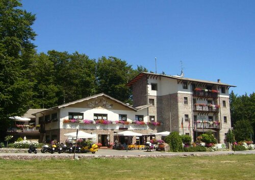 Albergo Le Macinaie - Monte Amiata, Забронировать Отель Кастель-дель-Пьяно Валь д’Орча