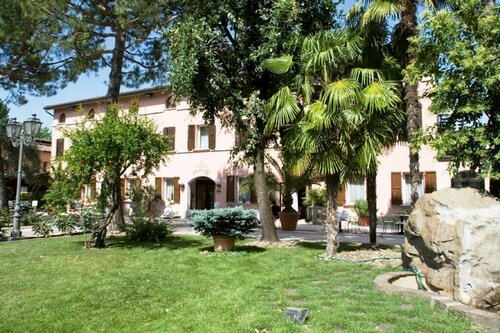 Ville Panazza, Забронировать Отель Отели Ravenna Area с завтраком, Завтраки
