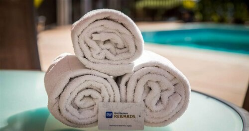 Best Western Plus Inn Scotts Valley, Забронировать Отель Скоттс-Вэлли Область залива Сан-Франциско
