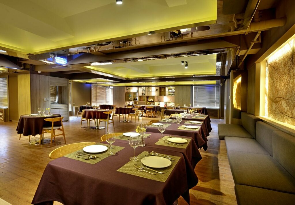Fusen City Hotel