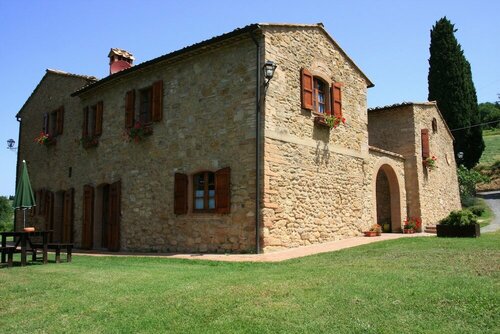 Agriturismo Villa Opera, Book Villa Volterra Villas, Villa