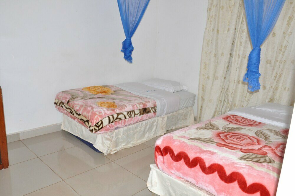 Deira Hotel Ltd