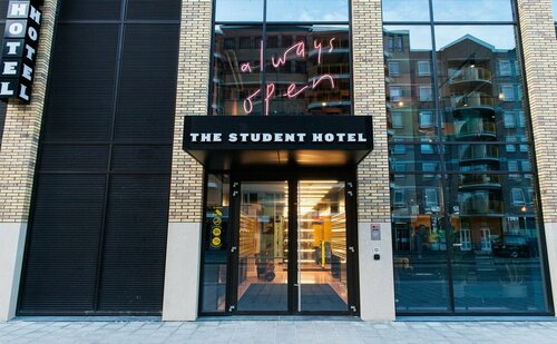 The Social Hub Eindhoven, Забронировать Отель Отели Эйндховена 3 звезды, рядом с de Bijenkorf, 3*