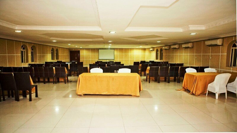 Mayors & Diplomat Suite Gra
