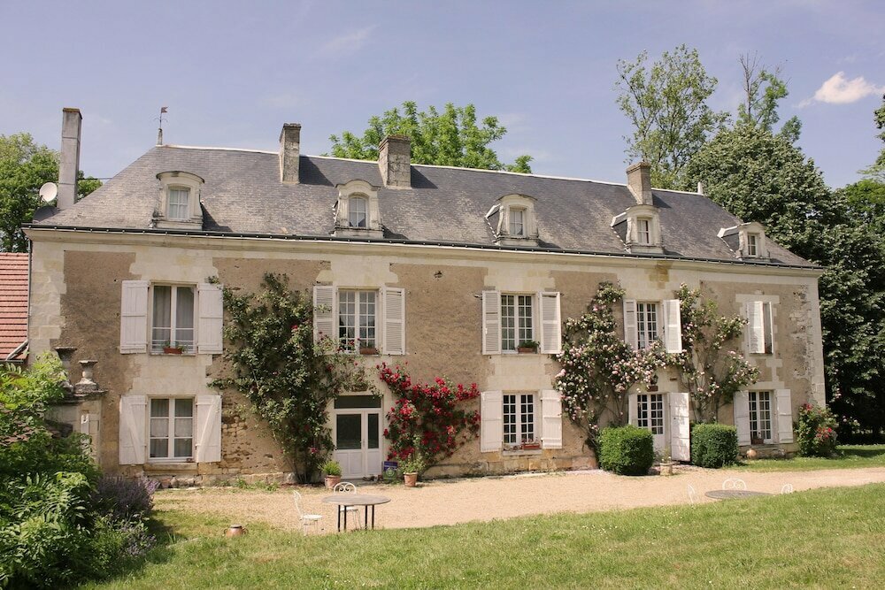 Shield Manor