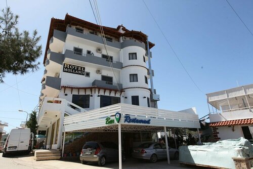 BLISS Hotel, Забронировать Отель Отели в центре Ксамил, в центре, Парковка