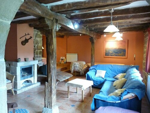 Casa Rural Los Abedules - Casas Valrural, Забронировать Отель Агилар-де-Кампоо Паленсия
