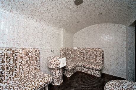 Ajax, Prenota Hotel Lozenets 