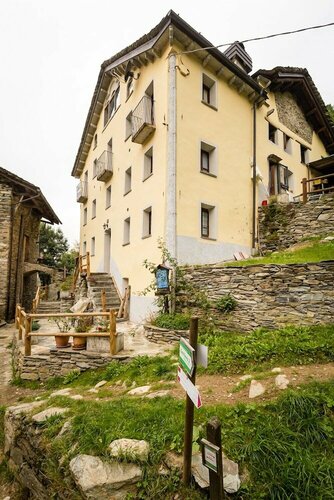 Rifugio dei Walser, Забронировать Дом для отпуска Римелла Valsesia Monterosa