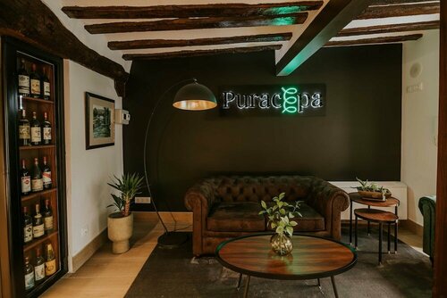 Puracepa Urban - Suites, Rezervați Hotel Haro La Rioja