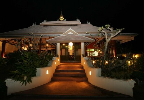 Jasmine Hills Lodge, Забронировать Курортный отель Дойсакет провинция Чианг Май