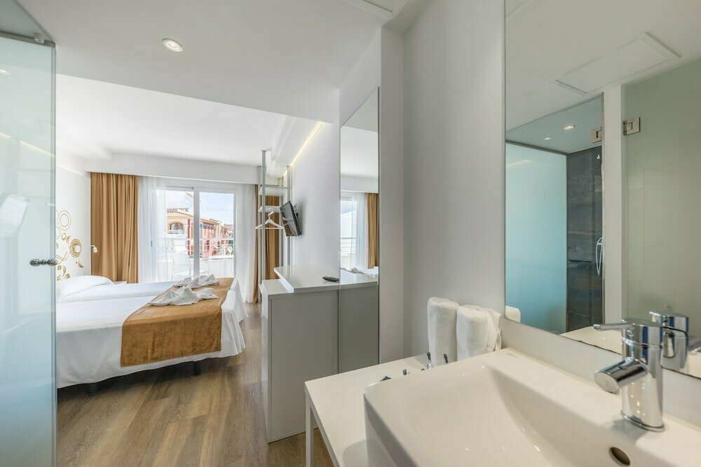 Welikehotel Triton Beach