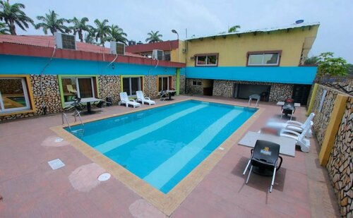 Carliza Apapa Hotel, Book Hotel Hoteller i Lagos med pool, Swimmingpool