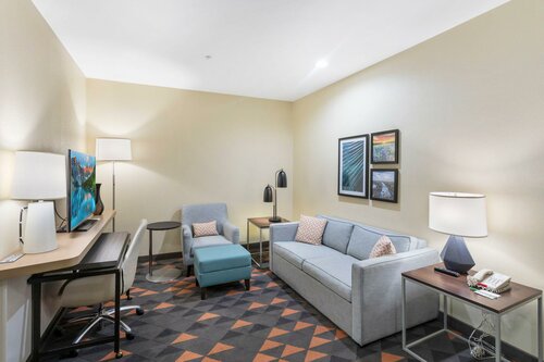 Holiday Inn Hotel & Suites Waco Northwest by IHG, Забронировать Отель Уэйко штат Техас