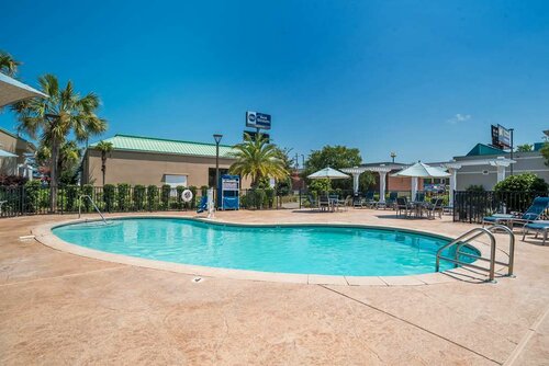 Best Western Flagship Inn, Rezervați Hotel Moss Point Mississippi Gulf Coast
