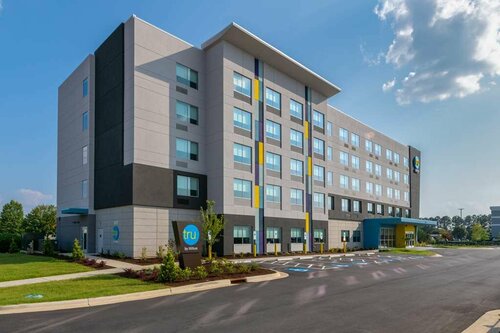 Tru By Hilton Fayetteville Fort Bragg, Забронировать Отель Форт-Брэгг Северная Каролина