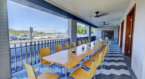 Lakes and Ocean Hotel Forster, Забронировать Отель Форстер North Coast New South Wales