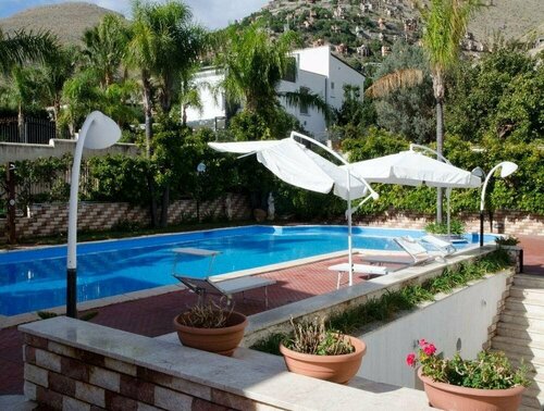 Villa Anastasia, Book Villa Hoteller i Palermo med pool, Swimmingpool