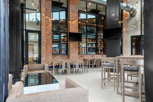 Hyatt House Nashville Downtown-Convention Center, Забронировать Отель Юг Нашвилл Нэшвилл