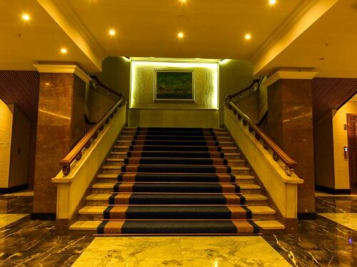 Ulaanbaatar Hotel, Забронировать Отель Отели Улан-Батора 5 звезд, рядом с Ulaanbaatar Central Mall, 5*