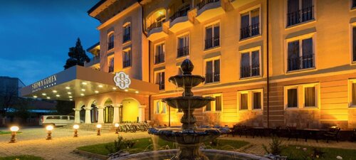 Strimon Spa Club Kyustendil, Đặt Khu nghỉ dưỡng Khách sạn tại Kyustendil có Hồ bơi, Hồ bơi