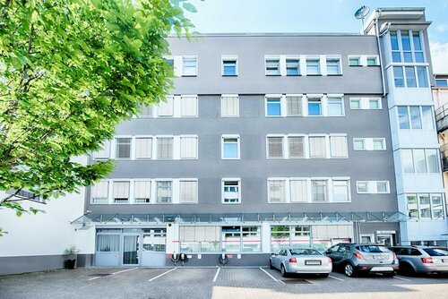 Garner Hotel Bremen City by IHG, Book Hotel Hotels in Bremen with Parking, near Lichtbringer, Parking