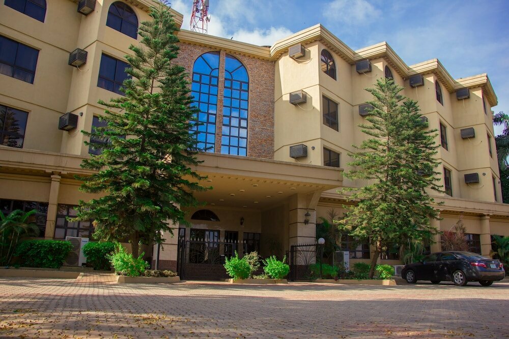 Dees Hotels Apartments And Suites