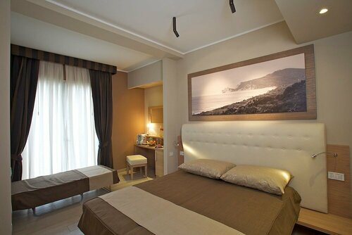 Hotel C'era Una Volta, Забронировать Отель Отели и гостиницы Побережья Маремм, Отель