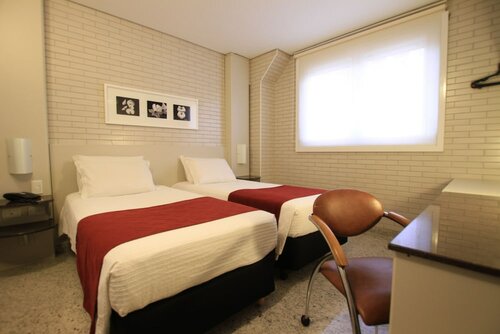 Hotel Confiance Batel, Забронировать Отель Отели Куритиба 3 звезды, рядом с Театр Барракан, 3*