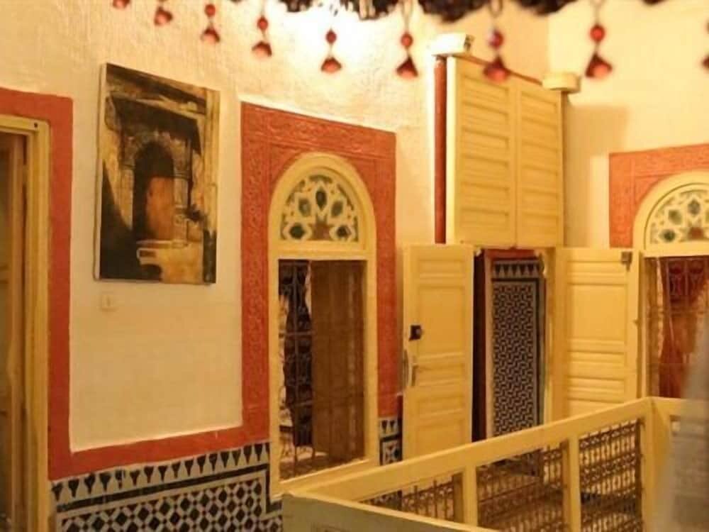 Riad Azrou