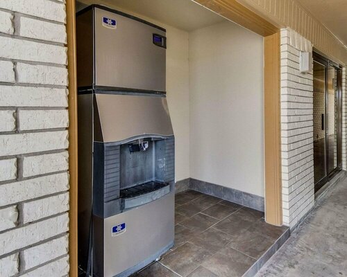 Econo Lodge Falfurrias Hwy 281, Book Mini-hotel Hoteller i Houston med parkering, Parkering