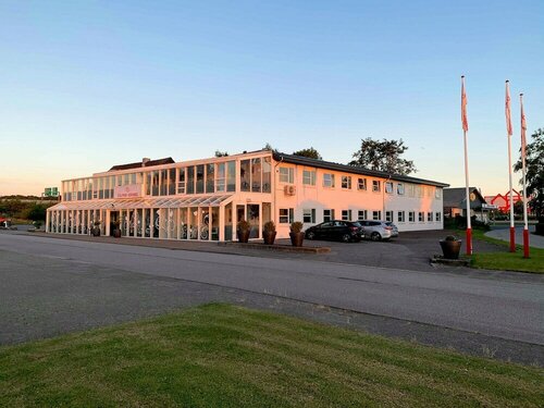 Dolphin Hotel Herning, Забронировать Отель Хернинг Центральная Ютландия