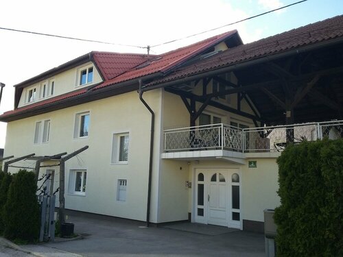 Vila Bbq, Забронировать Гостевой дом Любляна Greater Ljubljana